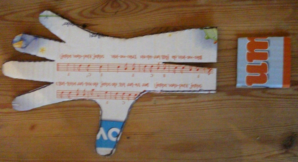 DIY finger puppet storage an upcycled cardboard tutorial