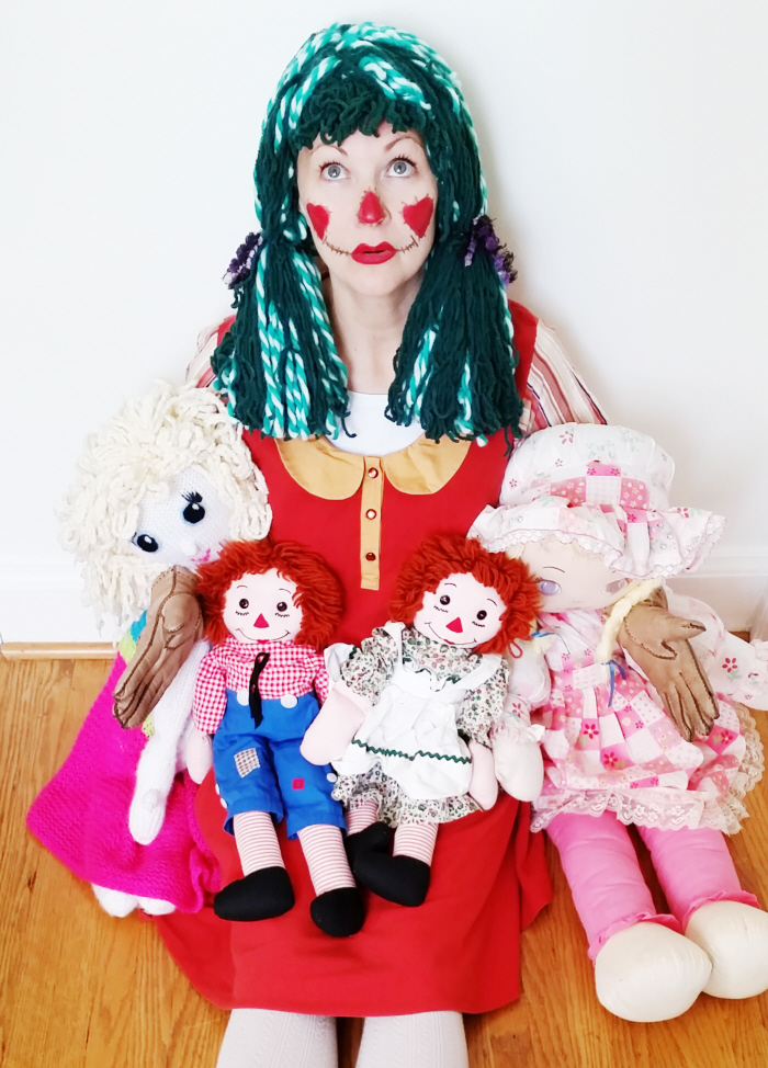 The no sew yarn wig + DIY ragdoll & scarecrow costumes