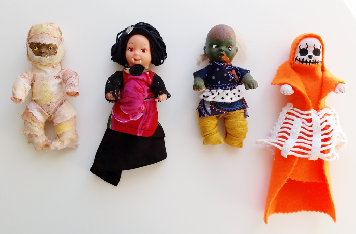 Easy upcycled DIY Halloween Creepy Dolls